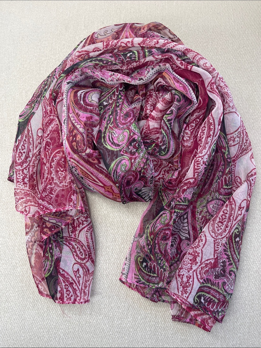 S15. Sheer Scarf 58 x 68